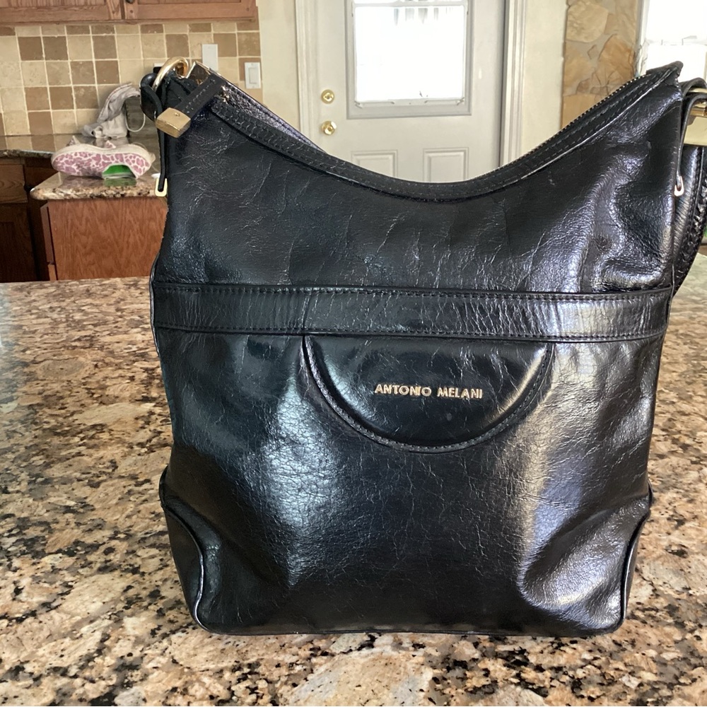Antonio Melanie purse great condition
